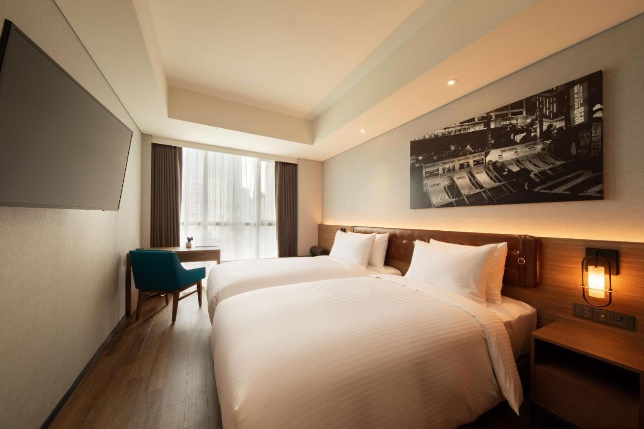 Mercure Ambassador Hongdae Seoul